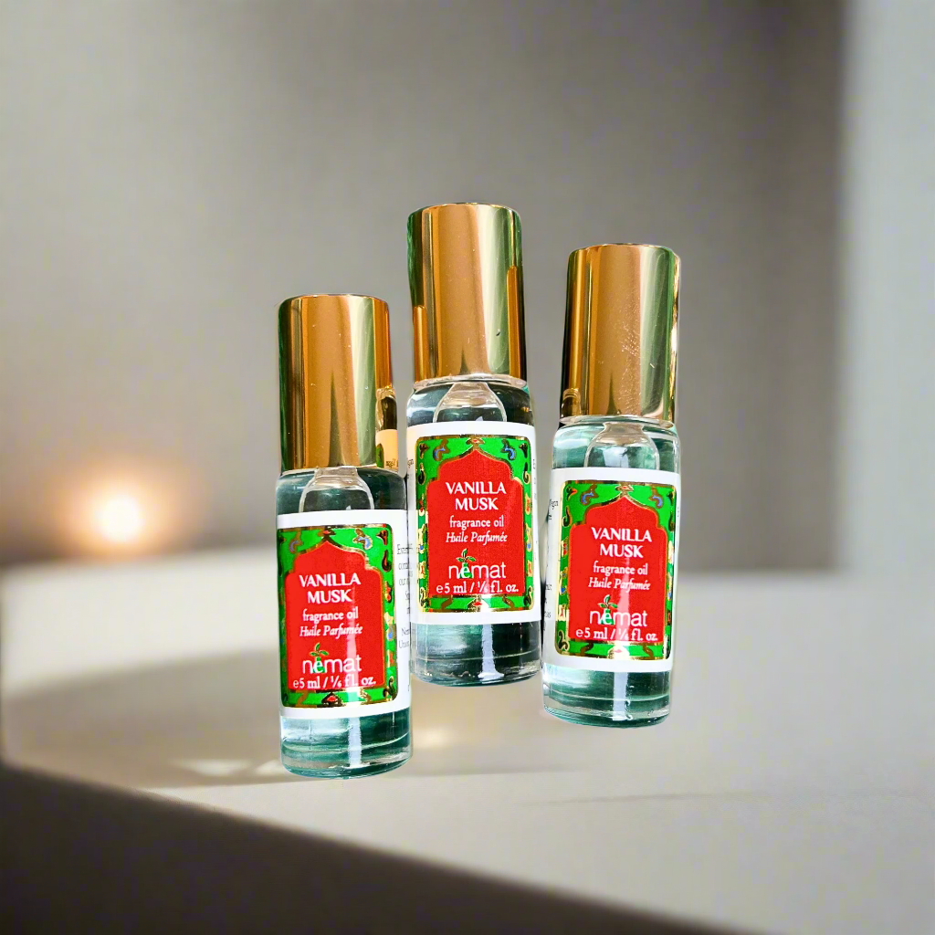 Nemat Vanilla Musk Perfume Oil - Mini 5ml - 5ml Bottle (Image 12)