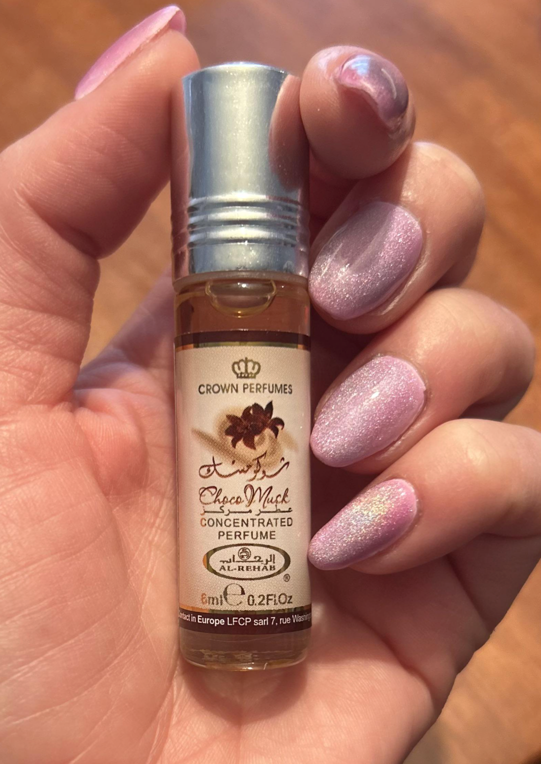 Al Rehab Choco Musk Perfume Oil - 6 ml Rollerball (Image 4)