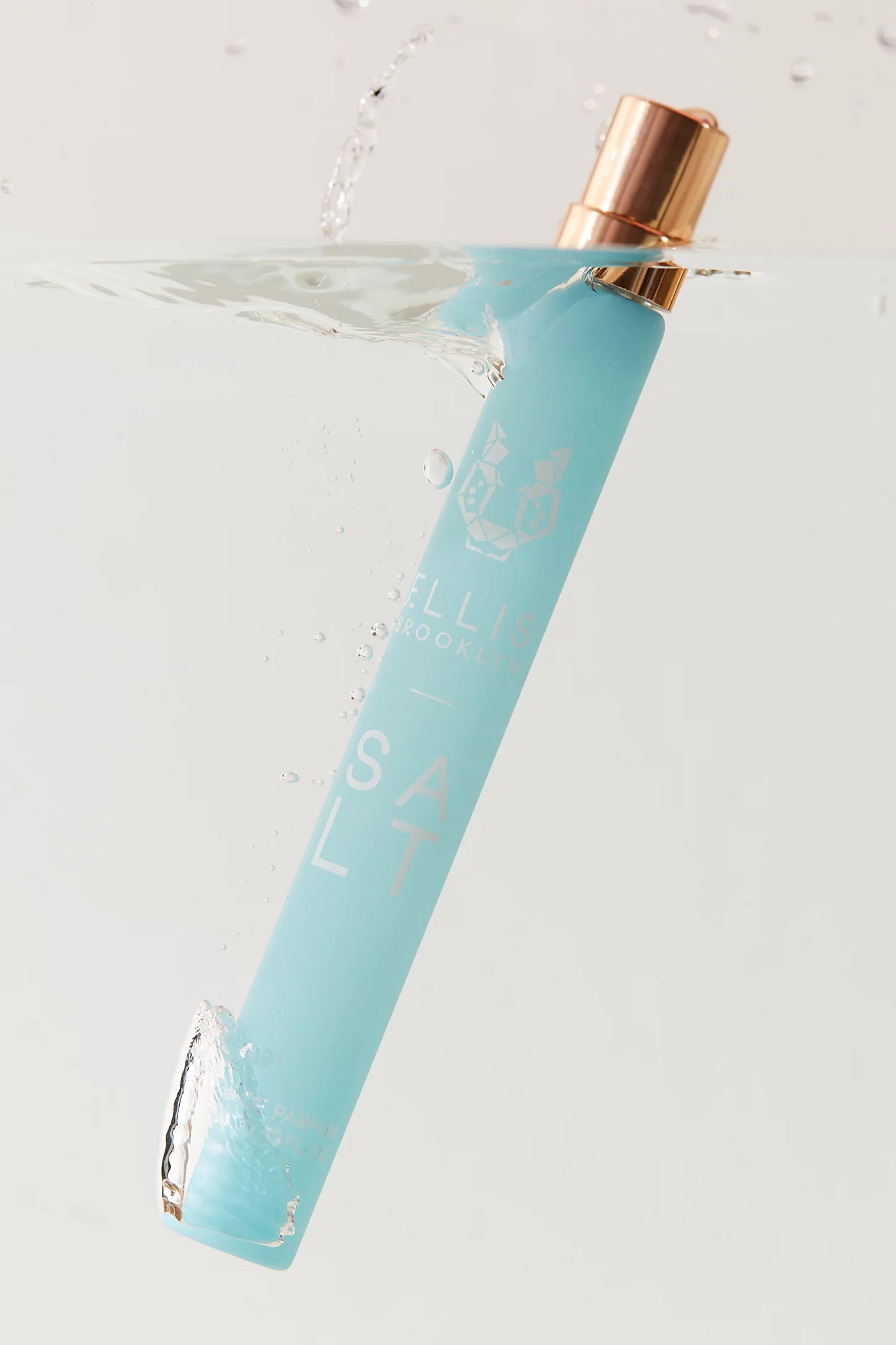 Ellis Brooklyn Salt Eau De Parfum - 10ml Purse Spray (Image 2)